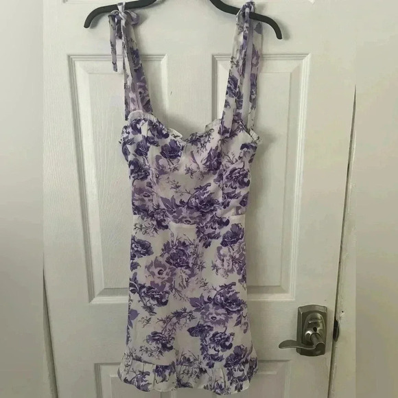 Aqua Floral Ruffle Dress - 100% exclusive. NWT. Size Small - Picture 2 of 4